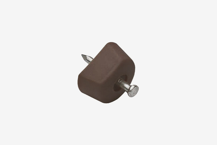 soporte rep c/clavo café b 100u